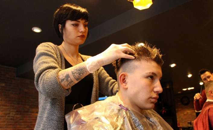 KIŞ AYLARI ÖNCESİNDE SAÇ DÖKÜLMESİNE DİKKAT