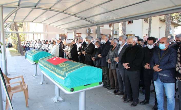 Erzincan Uluköy eşrafından Cami Kebir İmam Hatibi Adem Kocatürk'ün annesi