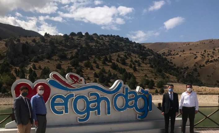 Bölgede saha ziyaretlerine devam eden KUDAKA Genel Sekreteri Oktay Güven,