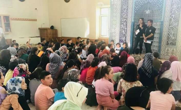 Erzincan’da Toplum Destekli Polislik Şube Müdürlüğü ve Trafik Tescil ve