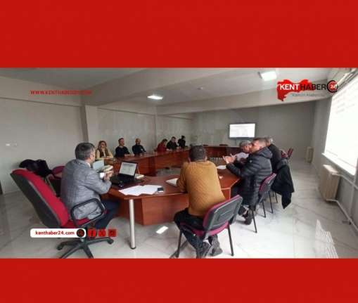 Erzincan İl Millî Eğitim Şube Müdürü Hasan Güneş Başkanlığında ''
