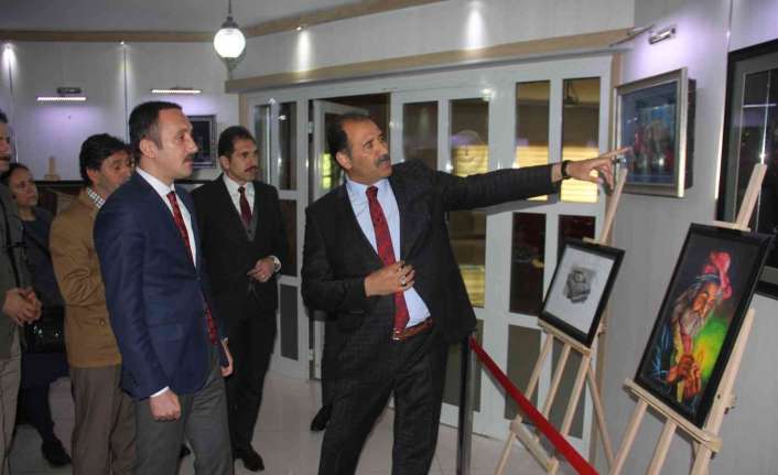 Erzincan Halk Eğitim Merkezi tarafından cezaevlerinde açılan resim kursunda hükümlüler