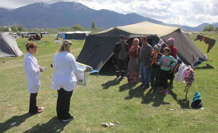 Erzincan’da sağlık çalışanları, yaz mevsiminin gelmesiyle birlikte Kırım Kongo Kanamalı