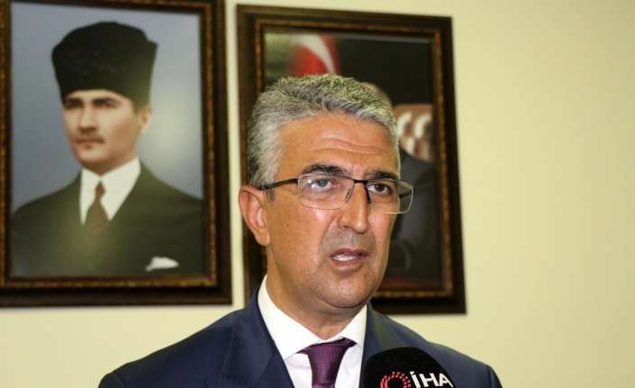 MHP Genel Başkan Yardımcısı Prof. Dr. Kamil Aydın, tamamen bağcıyı