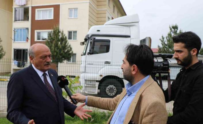 İHLAS HABER AJANSI MUHABİRİNE ÖZEL AÇIKLAMALARDA BULUNAN MİLLETVEKİLİ KARAMAN, ERZİNCAN’IN