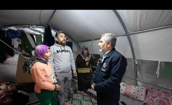 Erzincan’dan deprem bölgesine giden