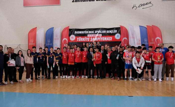 ERZİNCAN GENÇLİK VE SPOR İL MÜDÜRLÜĞÜNÜN EV SAHİPLİĞİNDE 30 TAKIMDAN
