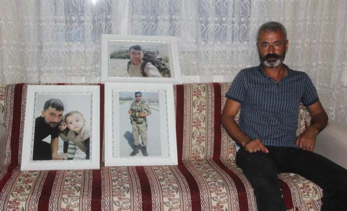 Erzincan’ın Tercan ilçesinde İYİ Parti Genel Başkanı Meral Akşener’in kahvehane