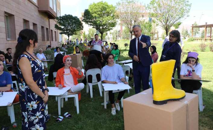 Erzincan Binali Yıldırım Üniversitesi Güzel Sanatlar Fakültesi tarafından düzenlenen 2022-2023