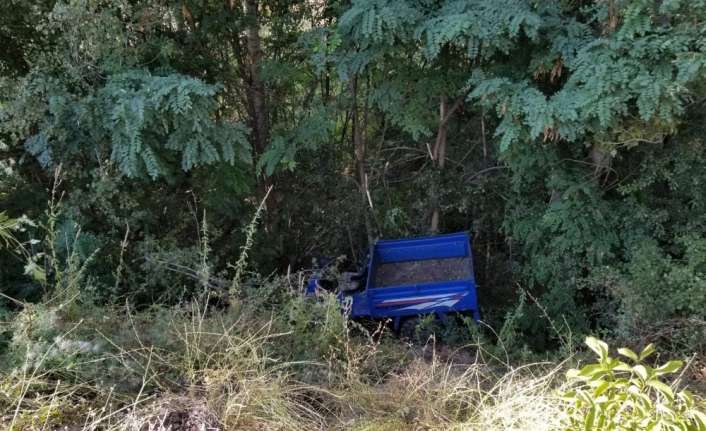 Erzincan’da "pat pat" diye tabir edilen tarım aracının devrilmesi sonucu