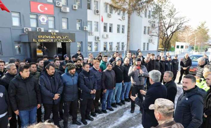 Deprem bölgesindeki illerde yürütülen çalışmalara destek vermek üzere İl Emniyet