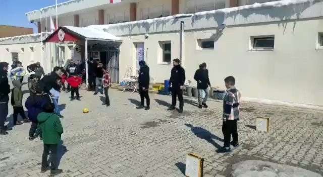 Erzincan Emniyet Müdürlüğünde görevli