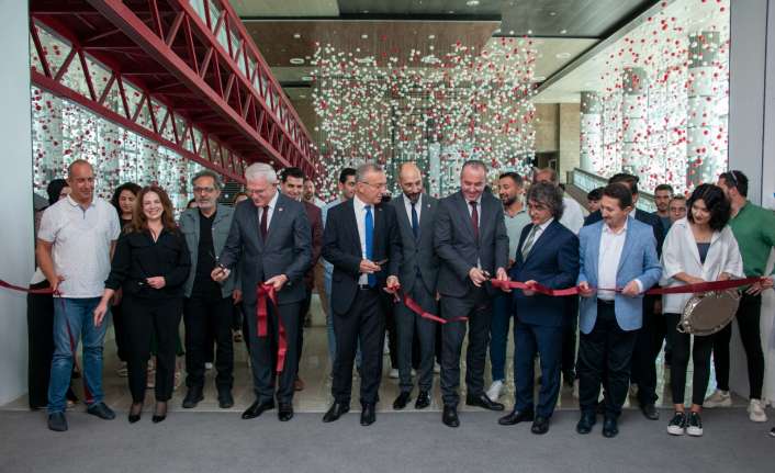 Erzincan Binali Yıldırım Üniversitesi (EBYÜ) Rektörü Prof. Dr. Akın Levent,