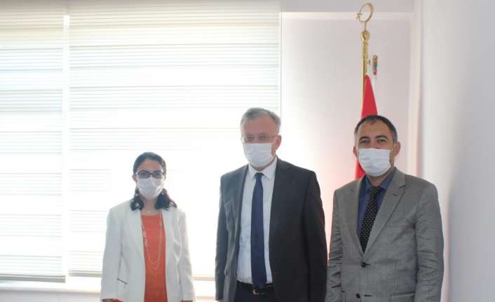 Erzincan Binali Yıldırım Üniversitesi Sağlık Bilimleri Enstitüsü Müdürü Doç. Dr.