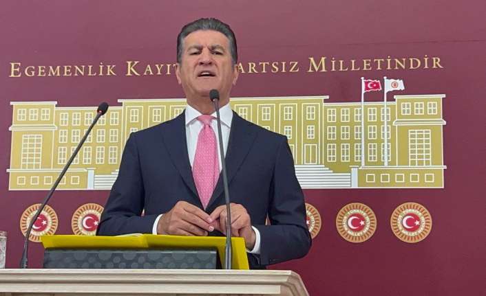 TBMM’de yaptığı basın toplantısında gündeme dair açıklamalarda bulunan CHP Erzincan