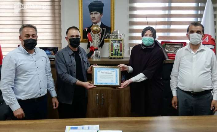 ANAGOLD 24Erzincanspor Kulübü tüm çalışanlarının hizmetlerini yasal süresi içerisinde SGK’