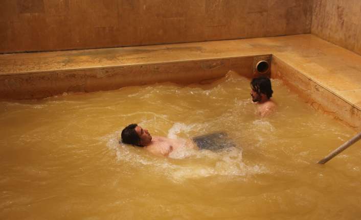 Erzincan’da bulunan ve cilt, romatizma, damar sertliği, sedef hastalıklarına iyi