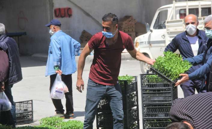 Erzincan’da, korona virüs (Covid-19) tedbirleri kapsamında uygulanan tam kapanmanda üretimin