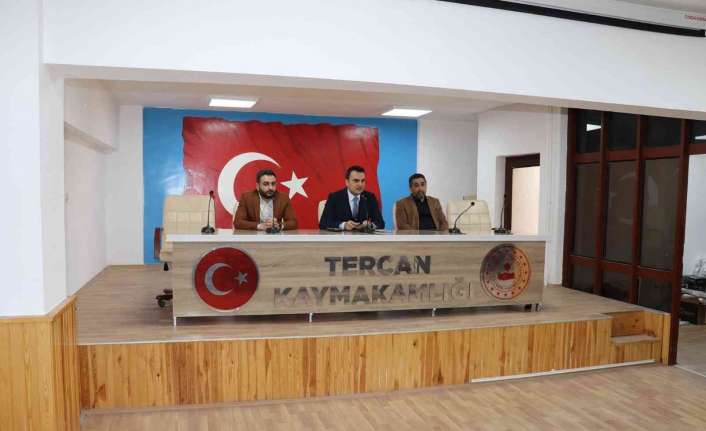 Erzincan’ın Tercan ilçesinde, uyuşturucu, alkol, tütün, davranışsal bağımlılık konularına yönelik