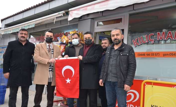 Erzincan’ın Tercan ilçesinin düşman işgalinden kurtuluşunun yıl dönümü nedeniyle esnafa