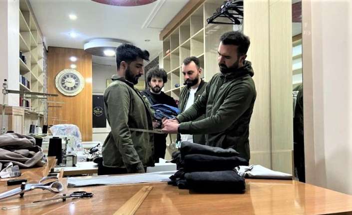 ERZİNCAN’DA RAMAZAN BAYRAMI'NIN YAKLAŞMASI İLE BİRLİKTE TERZİLER YOĞUN MESAİ YAPIYOR