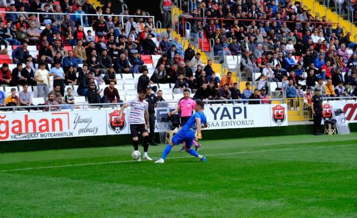 TFF 2. LİG BEYAZ GRUP’UN SON HAFTA KARŞILAŞMASINDA ANKARASPOR’U KENDİ