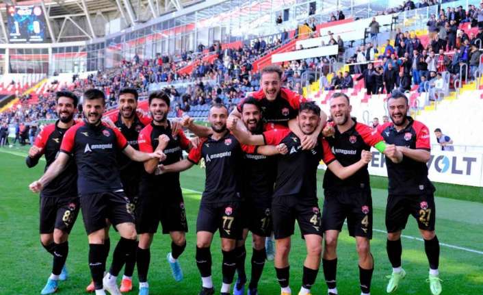 TFF 2. LİG BEYAZ GRUPTA AFYONSPOR’U KENDİ EVİNDE AĞIRLAYAN 24ERZİNCANSPOR,