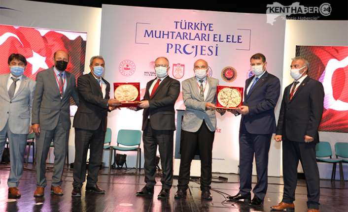 Türkiye Muhtarlar Konfederasyonu tarafından ‘Hepimiz Birlikteyiz, Türkiye İçin Görevdeyiz’ sloganıyla