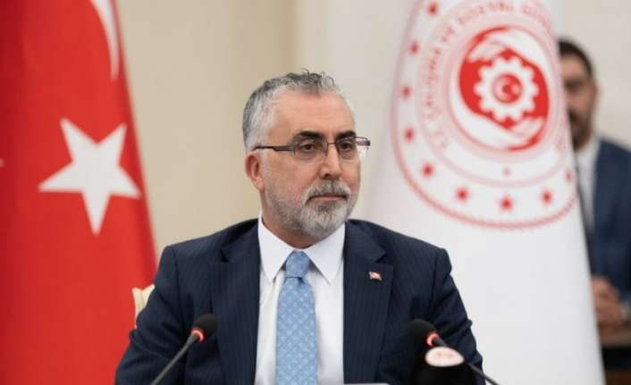 Çalışma ve Sosyal Güvenlik Bakanı Vedat Işıkhan, memur ve memur