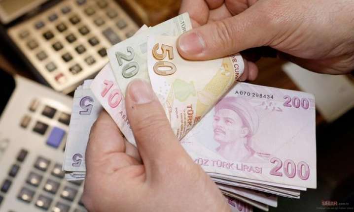 Aile ve Sosyal Hizmetler Bakanı Mahinur Özdemir Göktaş, memur maaş
