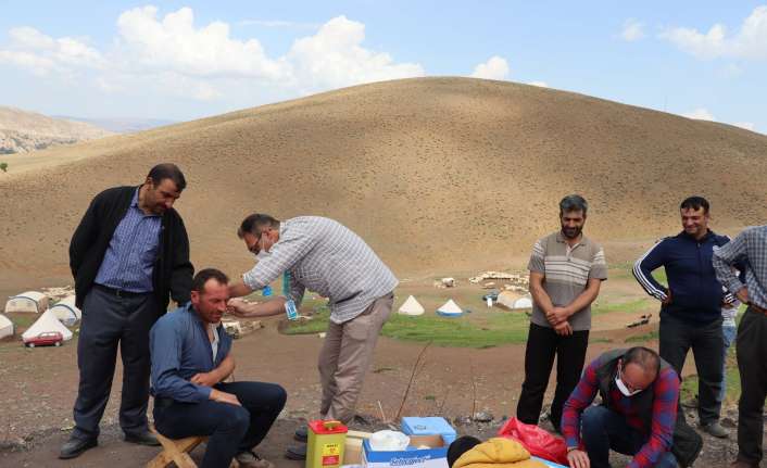 Erzincan’da sağlık ekipleri, kırsaldaki