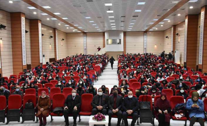 Erzincan Anadolu İmam Hatip Lisesi Kültür ve Edebiyat Kulübü tarafından