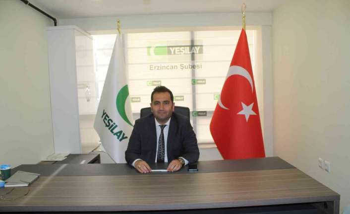 Yeşilay Erzincan Şubesinin Olağanüstü Genel Kurulunda yapılan oylamanın ardından Yeşilay
