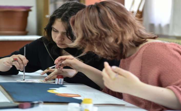 Güzel sanatlar liseleri ve spor liseleri ile mûsikî, geleneksel ve