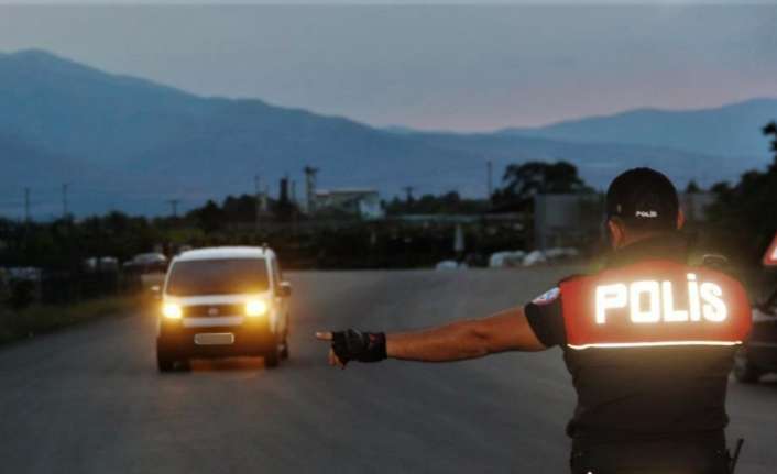 İçişleri Bakanlığı, 81 il valiliğine gönderdiği genelgede trafik güvenliğini tehlikeye