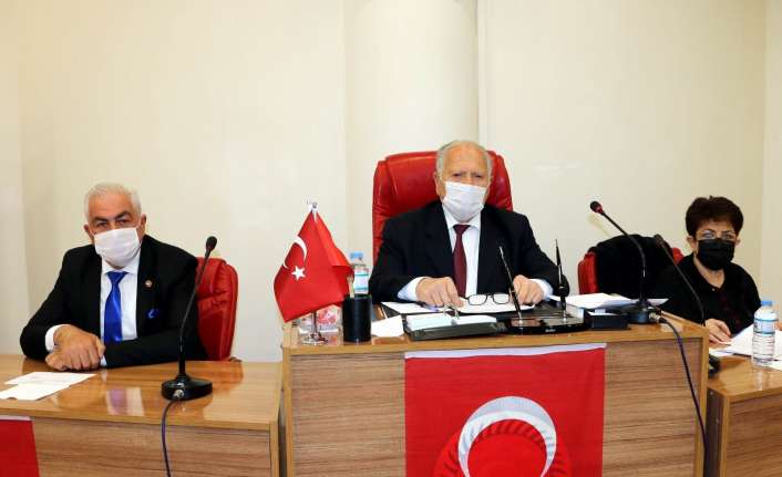 Erzincan İl Genel Meclisi’nde yapılan başkanlık seçiminde Bekir Yıldız, yeniden