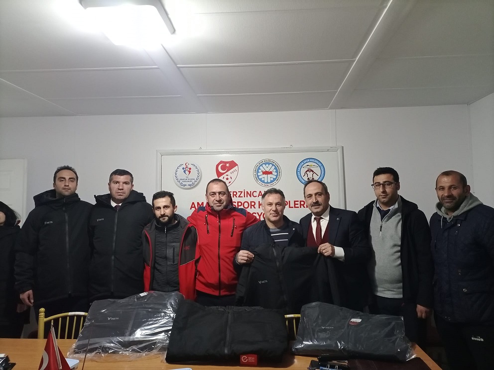 Erzincan Amatör Spor Kulüpleri Federasyonu,  (ASKF) tarafından futbol maçlarında