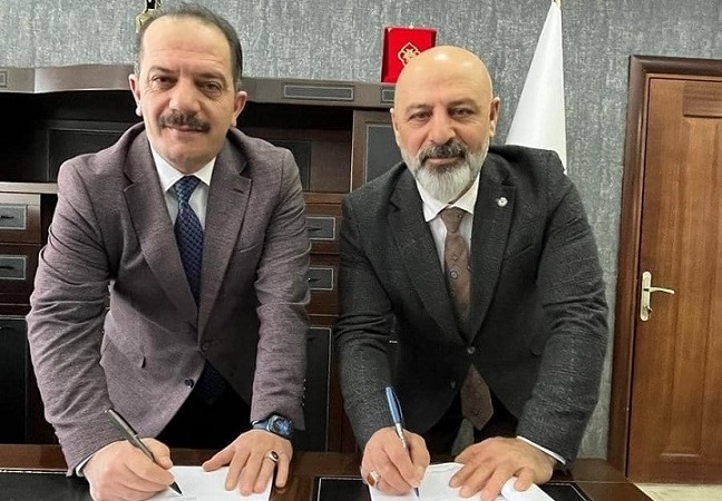 Refahiye Belediyesi ve Hizmet- İş Sendikasına üye personelleri arasında toplu