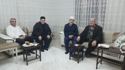 Kutsal topraklara gerçekleştirdiği yaklaşık bir aylık Umre ziyaretini tamamlayarak Erzincan’a