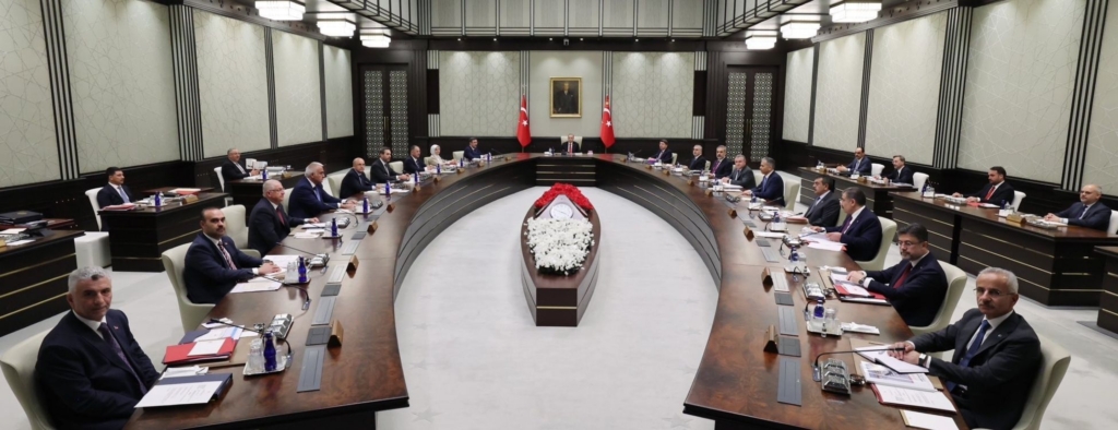 SSK ve Bağ-Kur emeklileri maaşlara yapılacak ek zam düzenlemesi için