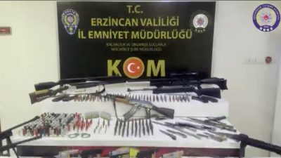 Erzincan Polisi 6136 SKM-TEHDİT suçlarına karışan iki gruba yönelik gerçekleştirdiği