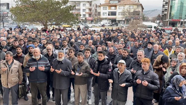 Diyanet İşleri Başkanlığı umre organizasyonu ile 15 günlük servisli sömestr