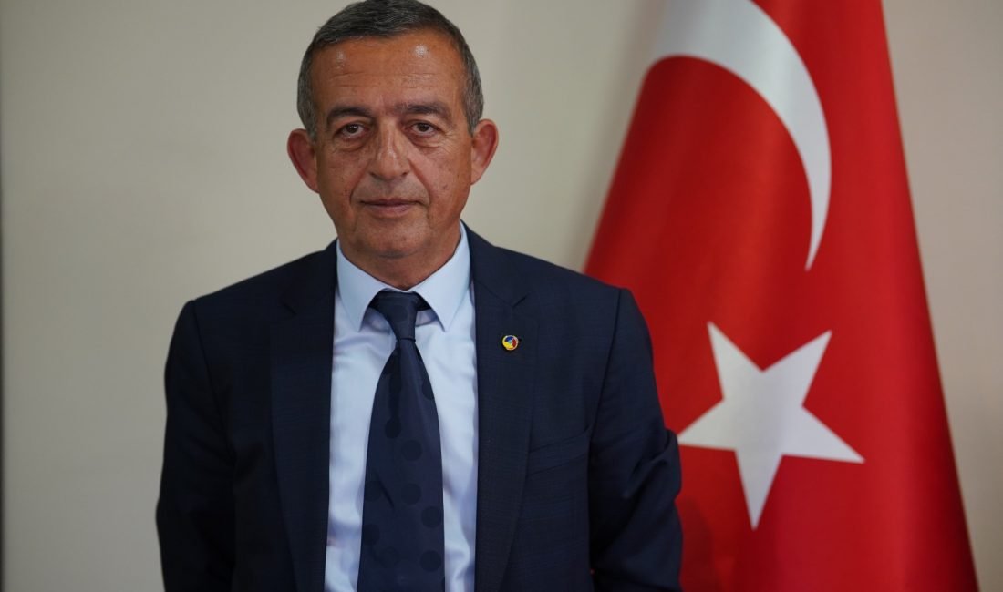 10 Ocak Çalışan Gazeteciler Günü dolayısıyla kutlama mesajı yayımlayan Erzincan