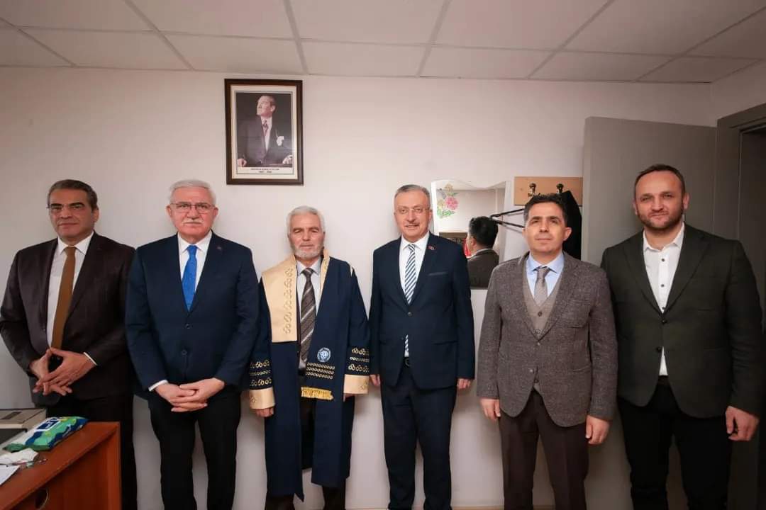 Erzincan Binali Yıldırım Üniversitesi Rektörü Prof. Dr. Akın Levent, Erzincan