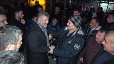 Esnaf ziyaretleri ve mahalle buluşmalarına devam eden bağımsız Belediye Başkan