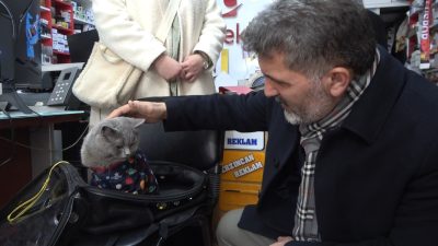 Esnaf ziyaretleri ve mahalle buluşmalarına devam eden bağımsız Belediye Başkan