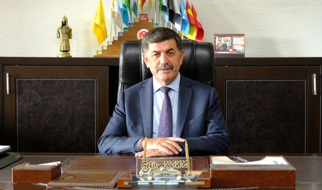 Erzincan Belediye Başkanı Bekir Aksun, “12 Mart İstiklal Marşı’nın Kabulü