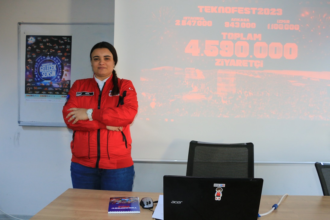 Erzincan Gençlik Merkezinde hizmet veren Deneyap atölyesinde Milli Teknoloji Hamlesinin
