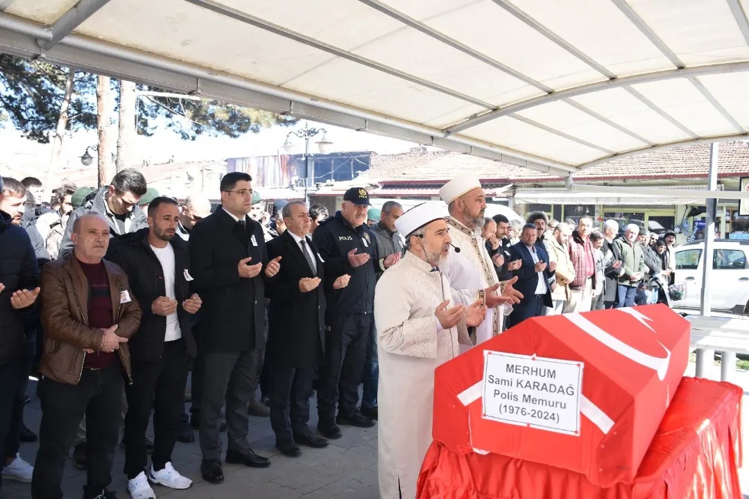 Erzincanlı Polis Memuru son yolculuğuna uğurlandı