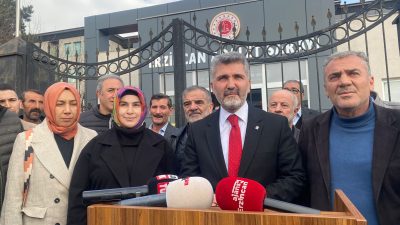 2009-2014 yılları arasında Erzincan Belediye Başkanlığı yapan Yüksel Çakır, 